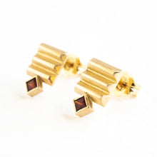 Load image into Gallery viewer, Triple Bevelled Garnet Earrings