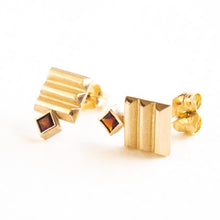 Load image into Gallery viewer, Triple Bevelled Garnet Earrings