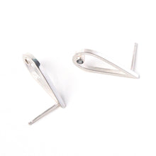 Load image into Gallery viewer, Grey Spinel Drop Studs