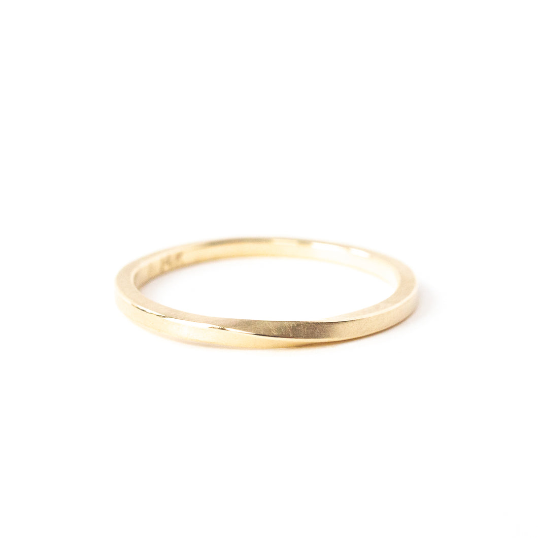 14k Yellow Gold Twist Ring